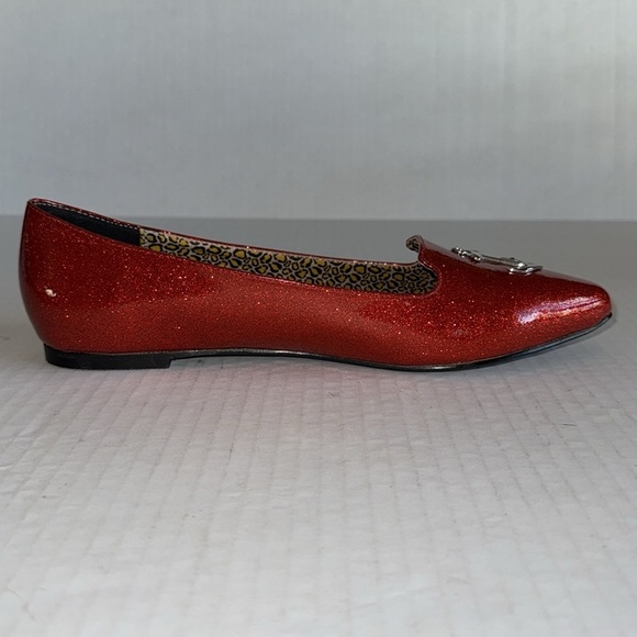 T.U.K. X Luxe De Ville Red Patent Anchor Flats - Picture 5 of 12